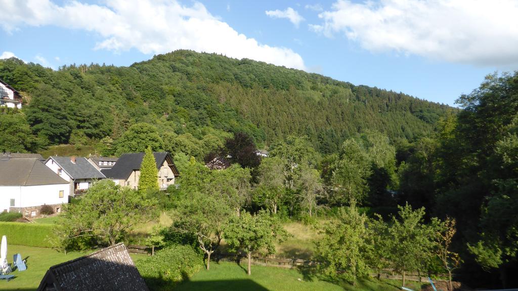 Pension Zur Schmiede Einruhr Exterior photo